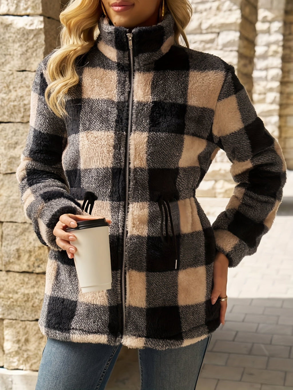 Giacca con cappuccio a quadri Cozy – Abbigliamento casual, attività all'aperto