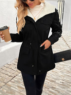 Giacca con cappuccio e coulisse – Abbigliamento casual, attività all'aperto