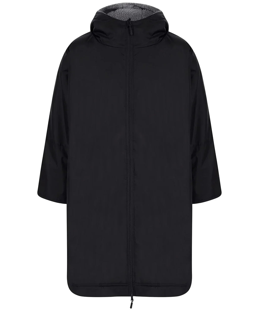 Sidelines Robe – Comfortable Loungewear for Relaxation, Home Use