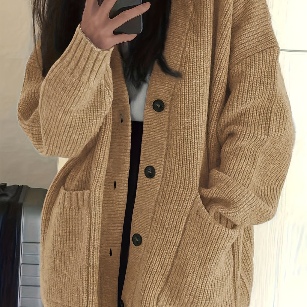 Relaxed Button-Front Cardigan in Soft Knit for Casual Wear - Satinni